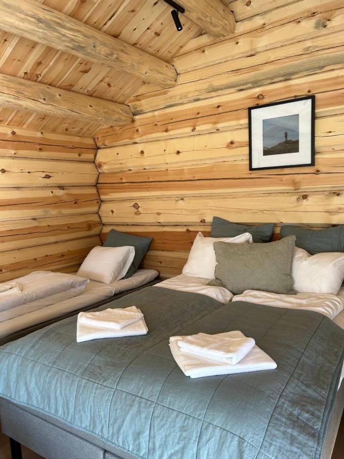 Fjelleventyret Gardsovernatting Skjåk Exteriér fotografie