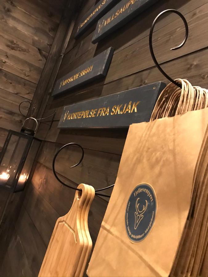 Fjelleventyret Gardsovernatting Skjåk Exteriér fotografie